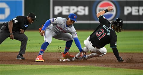 Grand slam in 8th inning lifts Diamondbacks over Mets.
